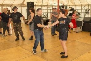 Dancers learning to Jive