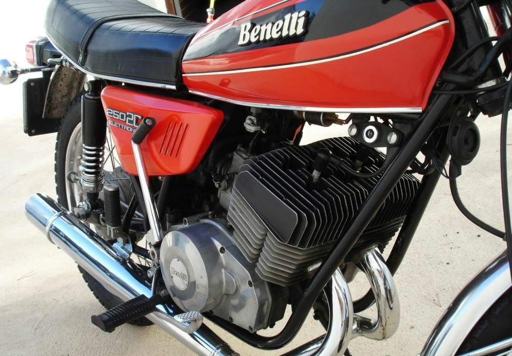 benelli-250c-01