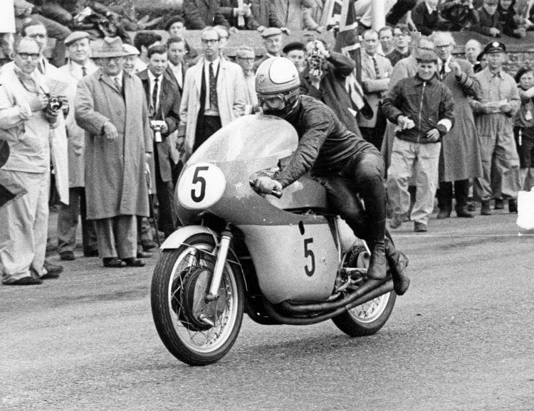 Mike Hailwood at the TT on a MV