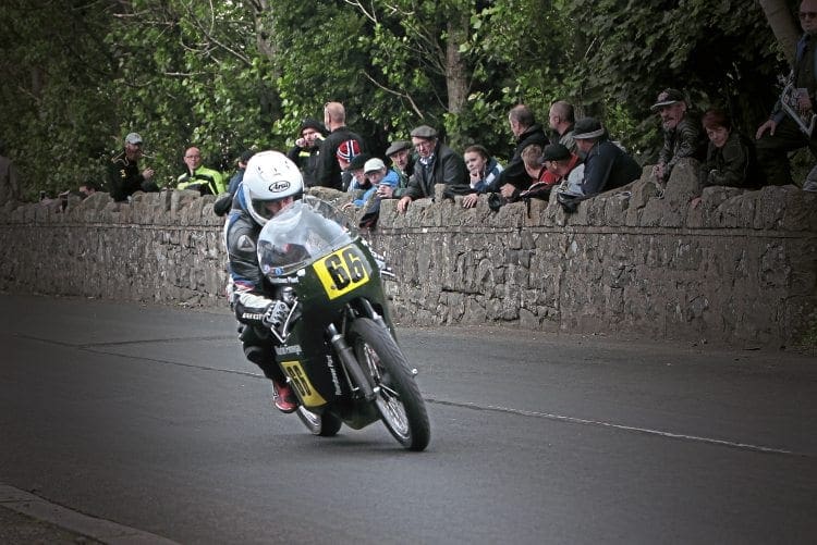 Irish 500cc Classic Champion Ed Manly.