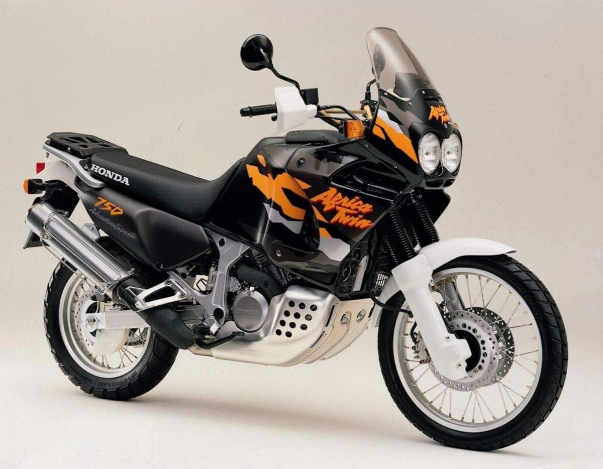 1996-honda-xrv750-africa-twin-1996-1