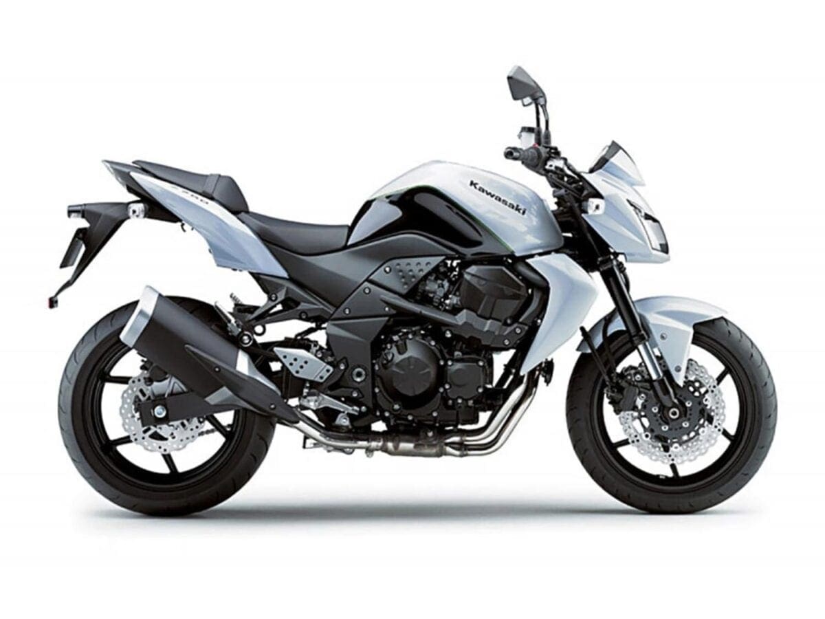 erektion fejl billede USED BIKE TEST: Kawasaki Z750 and Z1000 - Motorcycle Sport & Leisure