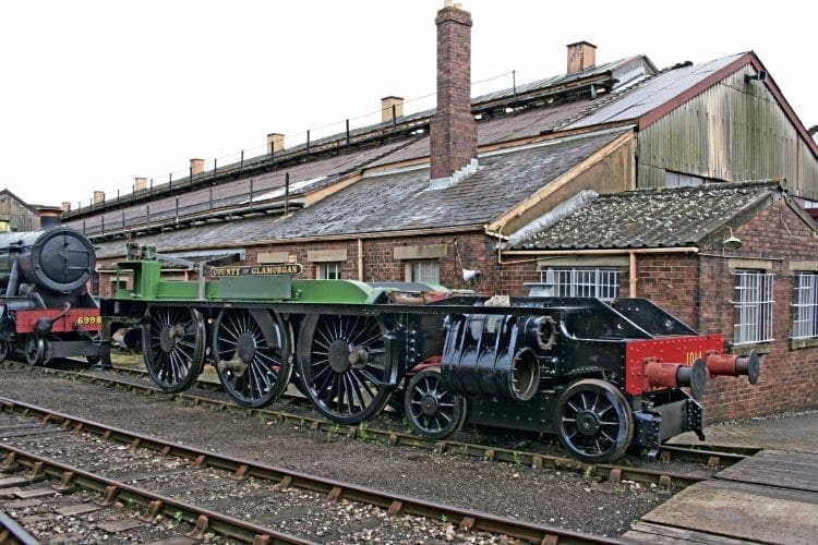 ‘County’ on shed: the rolling chassis of re-created Hawksworth ‘County’ No. 1014 County of Glamorgan sits outside the 1938 engine shed at Didcot on August 27. GARY BOYD-HOPE 