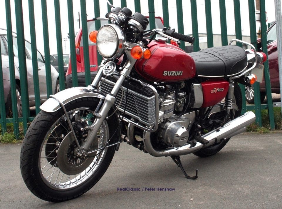 Suzuki GT750 - RealClassic