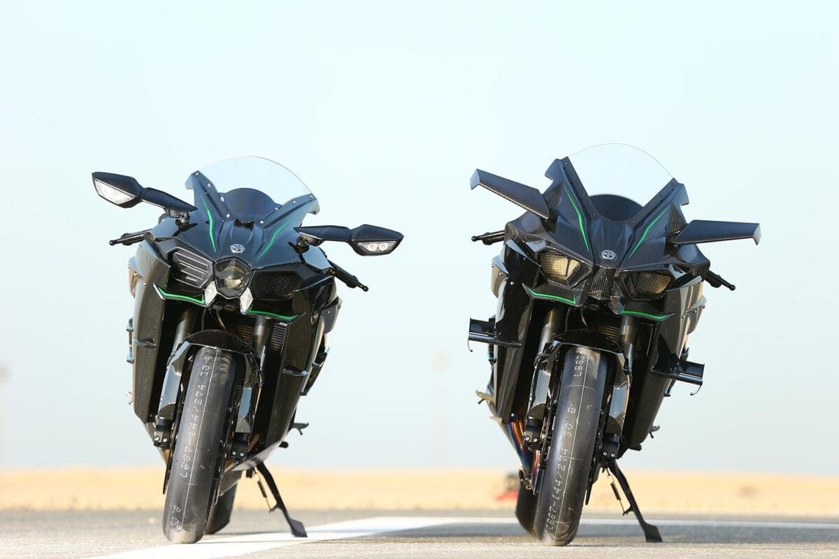 Kawasaki h2r tuning. Yamaha ninja r1. V h2 r. Kawasaki h2r 326bhp. Объем цилиндра формула через диаметр и высоту.
